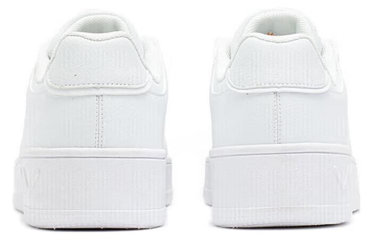 Lookbook (W) 361° 로우탑 '화이트' 682116601F-7