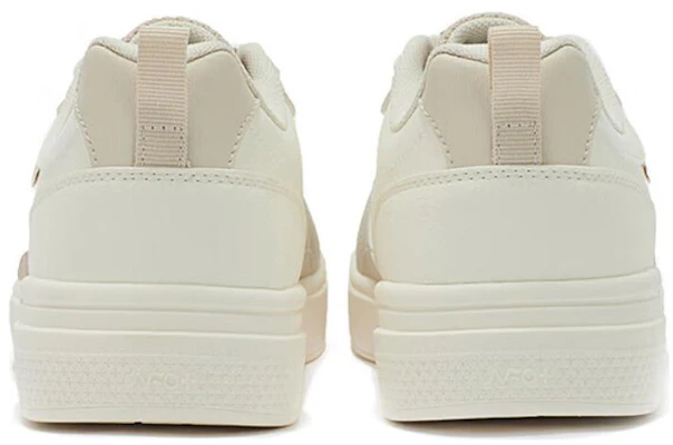 (W) 361° Low Top 'Putih Beige' 682316624-1 Lookbook (W) 361° Low Top 'Putih Beige' 682316624-1