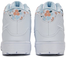 (W) 361° 中帮运动鞋 '暖白蓝' 581946624A-5 Lookbook (W) 361° 中帮运动鞋 '暖白蓝' 581946624A-5