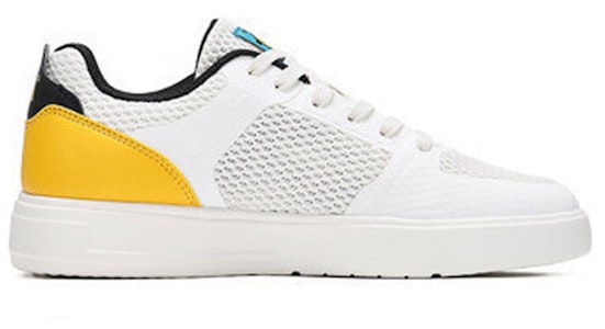 (W) (女款)361° 小黃人聯名滑板運動鞋「白色」582026630-1 582026630-1 Order (W) (女款)361° 小黃人聯名滑板運動鞋「白色」582026630-1 582026630-1