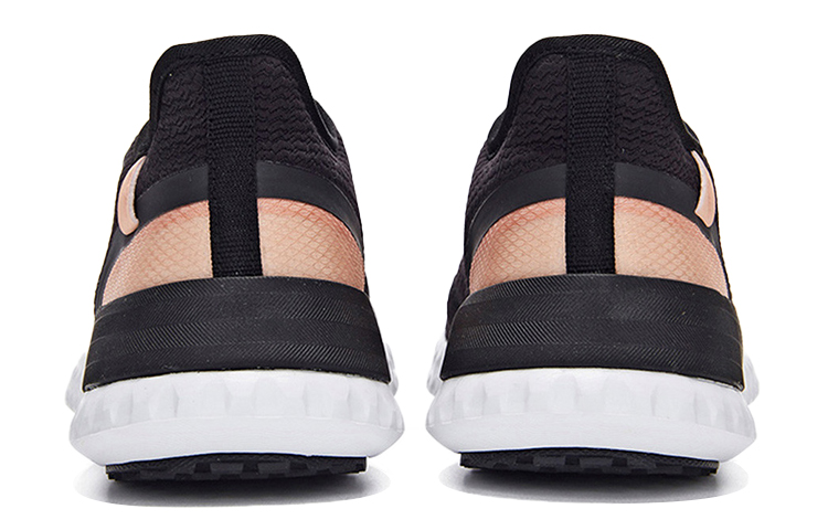 Lookbook (W) 361° Performance Low 'Hitam Merah' 681936723-4