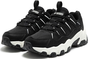 (W) 361° Retro Low 'Hitam Obsidian' 582146779-3 Lookbook (W) 361° Retro Low 'Hitam Obsidian' 582146779-3