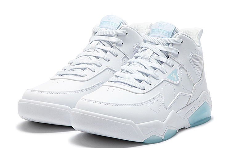 Lookbook (Women) 361° Winter Expedition 'White Blue High-Top' 682346618A-1
