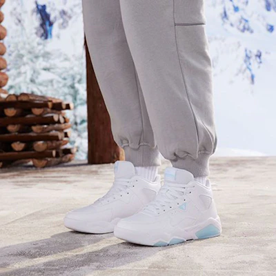 (Women) 361° Winter Expedition 'White Blue High-Top' 682346618A-1 1