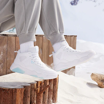 (Women) 361° Winter Expedition 'White Blue High-Top' 682346618A-1 2