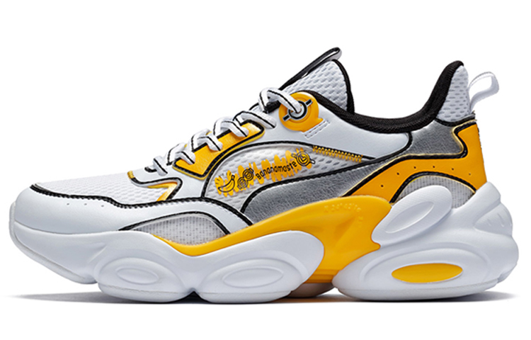 (Women) 361° x Minions Dad Shoes 'White Yellow' 682026768-1