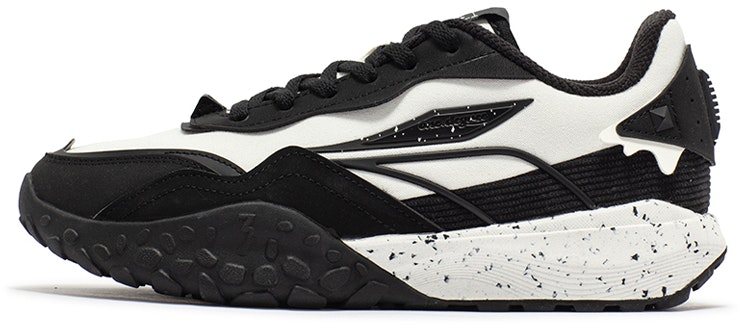 women-361-degrees-retro-obsidian-black-feather-white-682346766-5
