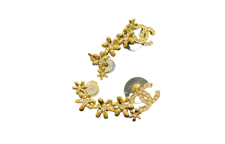 Shop (W) [23A ハンドメイド コレクション] CHANEL ゴールド メタル フラワー デザイン ピアス. ABB347-B13559-NQ117