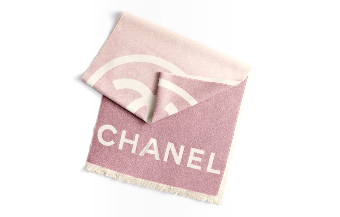 Lookbook (W) 【23B 新品】CHANEL 經典雙C標誌粉色女士針織圍巾 AA9412-B13814-NQ638