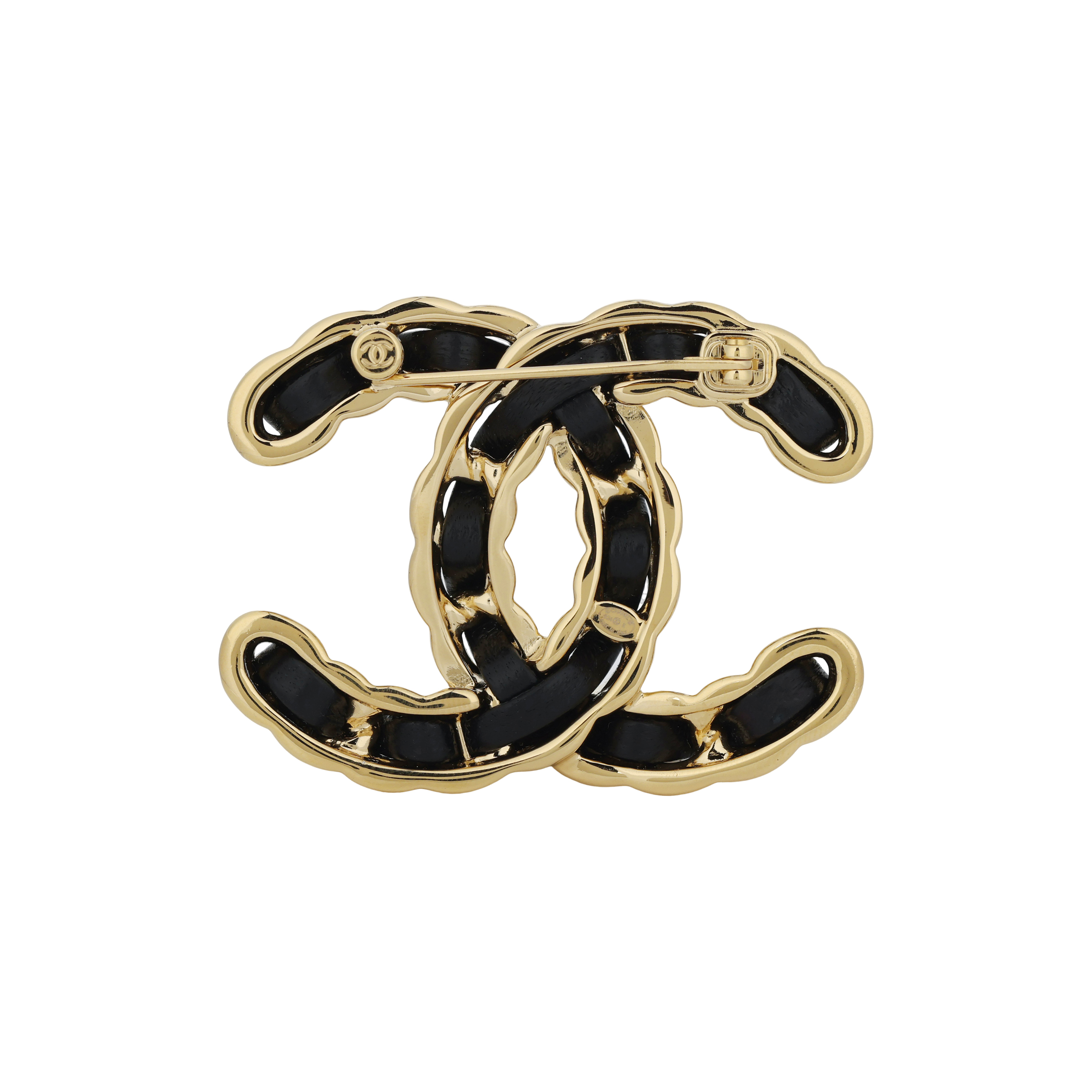 Shop (W) 【24K】CHANEL 圖形裝飾胸針 - 黑色 ABD838B17149NZ521