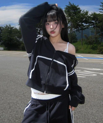 (W) Anedien x Yoohee Celana Training Detail Renda - Navy YHPTGC008NA Order (W) Anedien x Yoohee Celana Training Detail Renda - Navy YHPTGC008NA