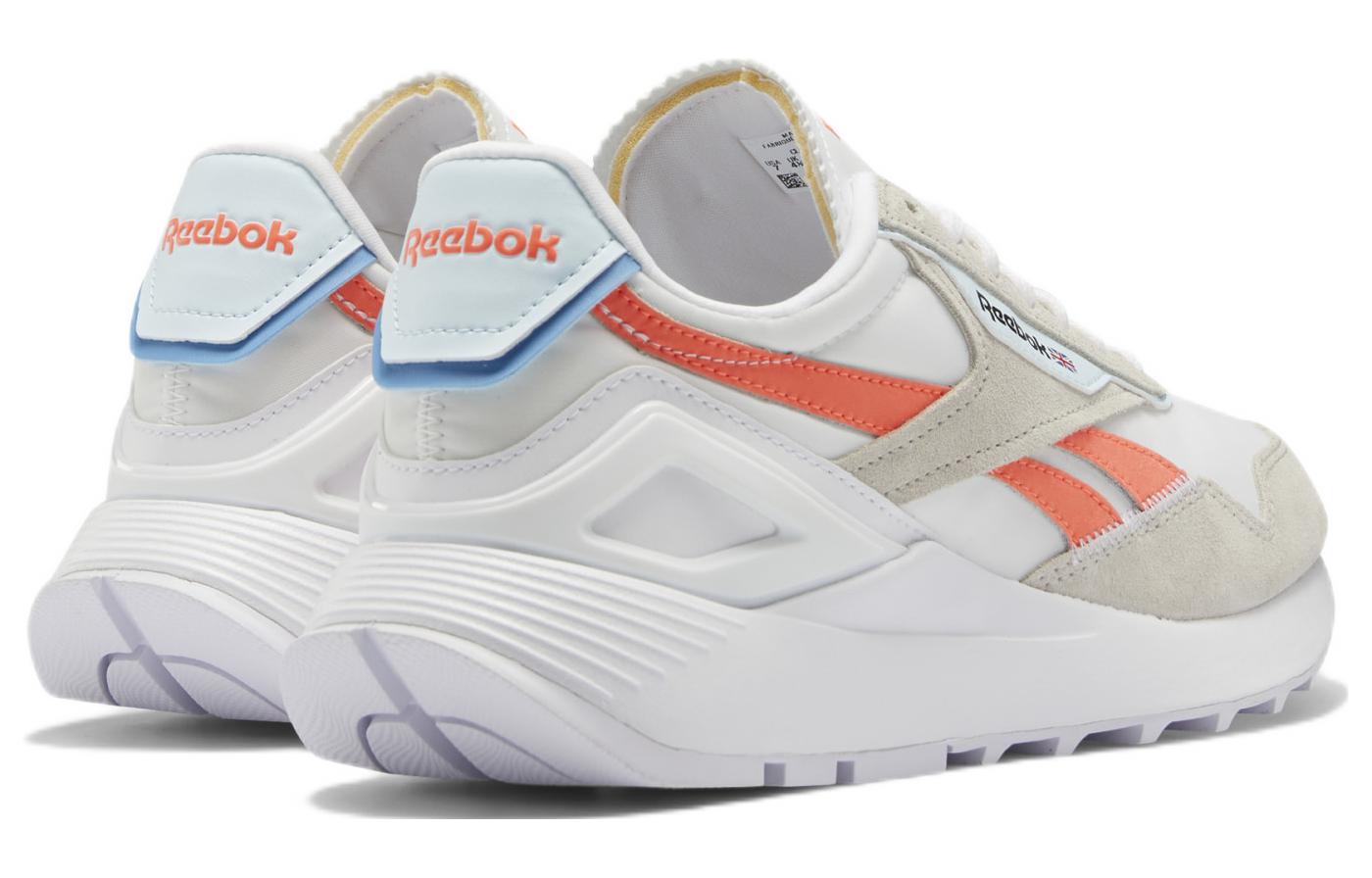 Shop (W) Reebok Classic Legacy AZ ''Wit Oranje Flare'' GX2819