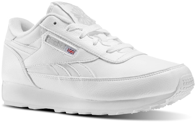 (W) Reebok Classic Renaissance Wide 'Putih' V67018 Lookbook (W) Reebok Classic Renaissance Wide 'Putih' V67018