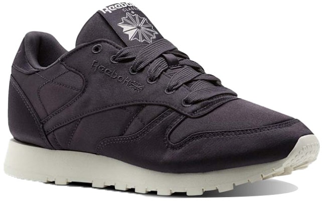 (W) Reebok Classic Satin 'Ungu' CM9799 Shop (W) Reebok Classic Satin 'Ungu' CM9799