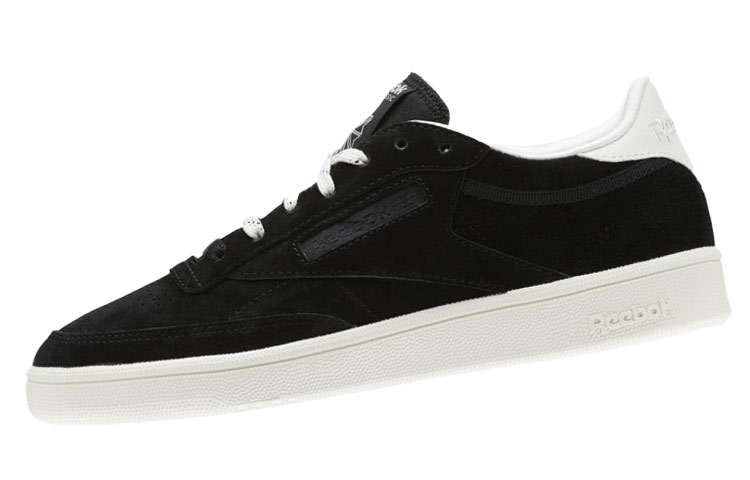 Lookbook (W) Reebok Club C 85 'Hitam Kapur' CN4050
