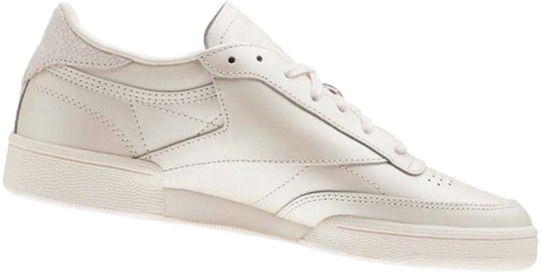 (W) Reebok Club C 85 'Merah Jambu Pudar' CN5657 Shop (W) Reebok Club C 85 'Merah Jambu Pudar' CN5657