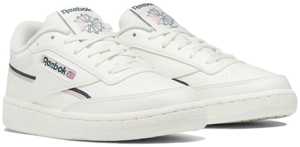 (W) Reebok Club C 85 Vegan 'Chalk Pink Glow' Sepatu Wanita GY9732 Lookbook (W) Reebok Club C 85 Vegan 'Chalk Pink Glow' Sepatu Wanita GY9732