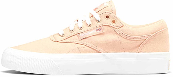 (W) Reebok Club C Coast 'Aura Orange' - Jingga Aura Q46151 Buy (W) Reebok Club C Coast 'Aura Orange' - Jingga Aura Q46151