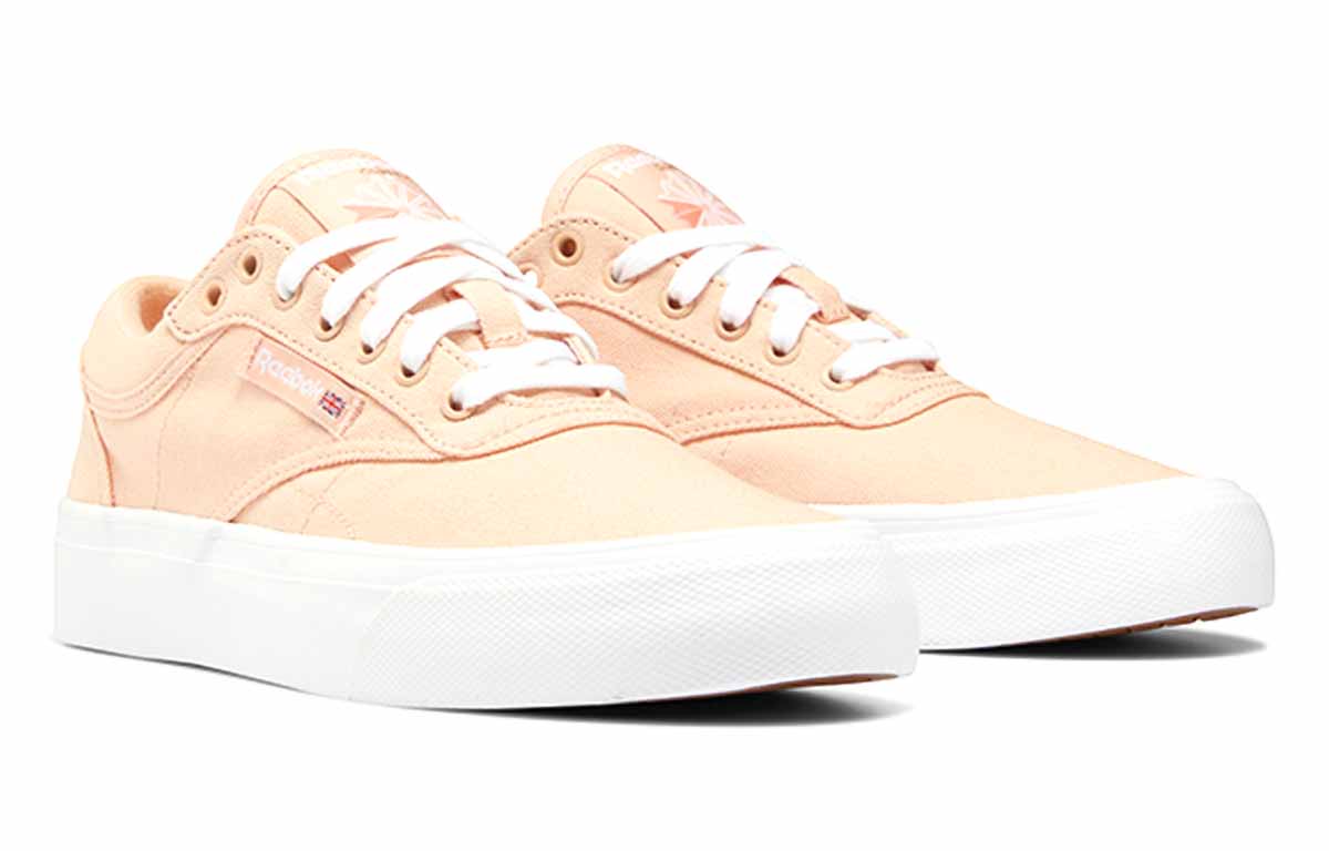Lookbook （女款）Reebok Club C Coast 'Aura Orange' Q46151