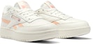 Lookbook (W) Reebok Club C Double 'Chalk Aura Orange' dalam warna Jingga Aura Kapur. H04189