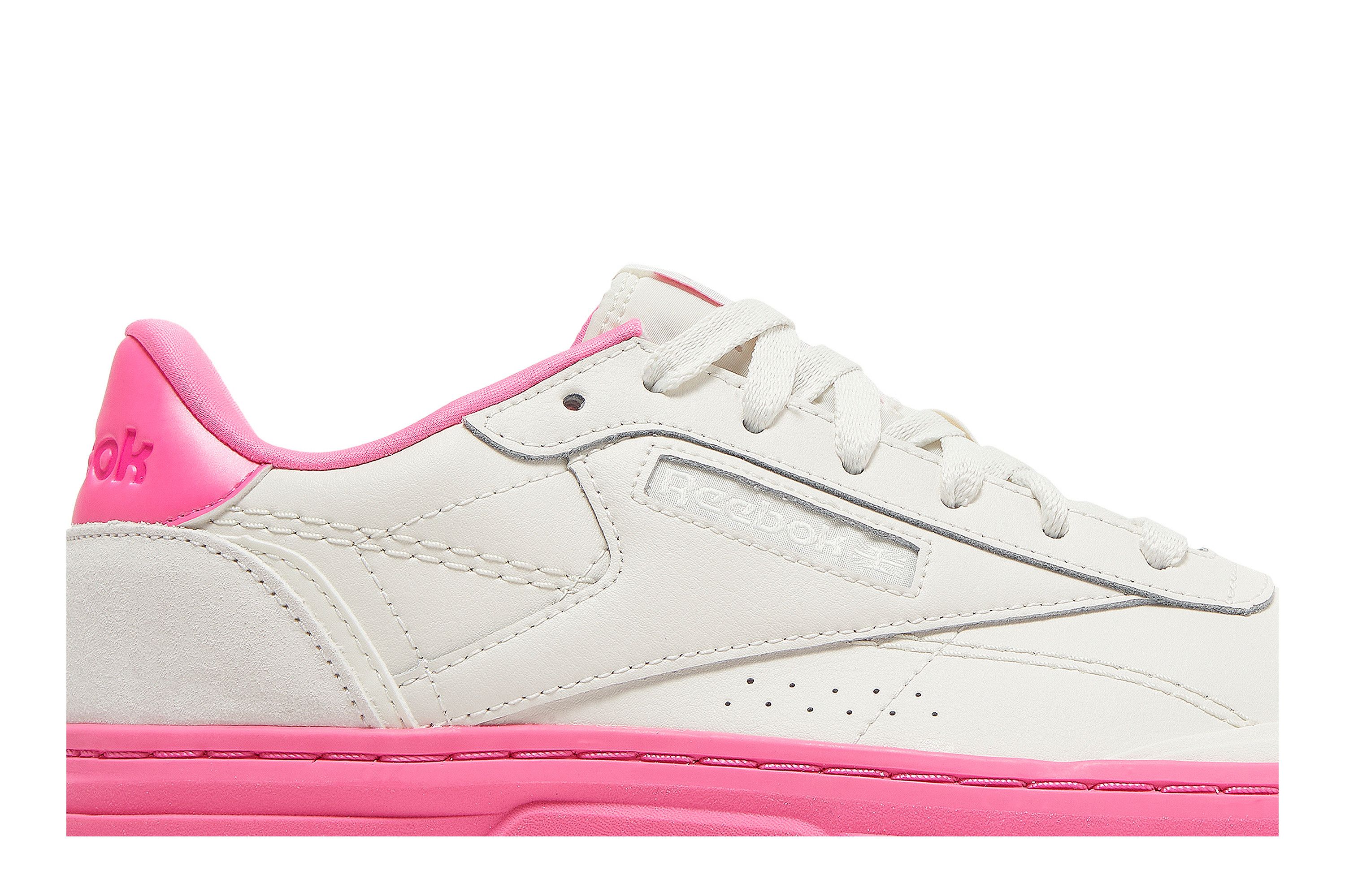 Order (W) Reebok Club C Double Geo ''Chalk Atomic Pink'' Damen Sneaker GW5437