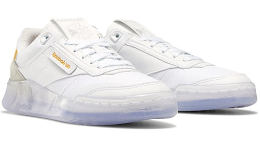 (W) Reebok Club C Legacy 'Blanco y Ocre Brillante' GZ5531 Lookbook (W) Reebok Club C Legacy 'Blanco y Ocre Brillante' GZ5531