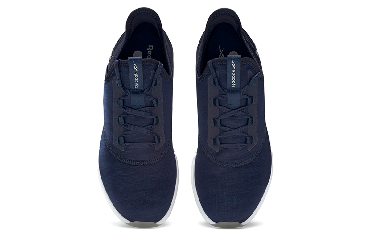 Shop (W) Reebok DailyFit ''Vector Marine'' G57818