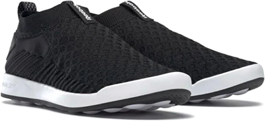 (W) Reebok Ever Road DMX Slip-On ''Zwart Wit'' FV4798 Lookbook (W) Reebok Ever Road DMX Slip-On ''Zwart Wit'' FV4798