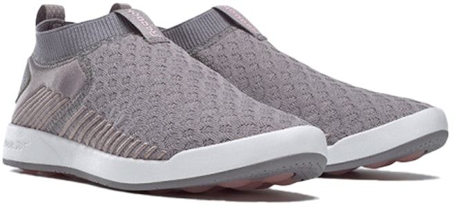 (女性)Reebok Ever Road DMX 便鞋 '重力灰' FV4797 Lookbook (女性)Reebok Ever Road DMX 便鞋 '重力灰' FV4797