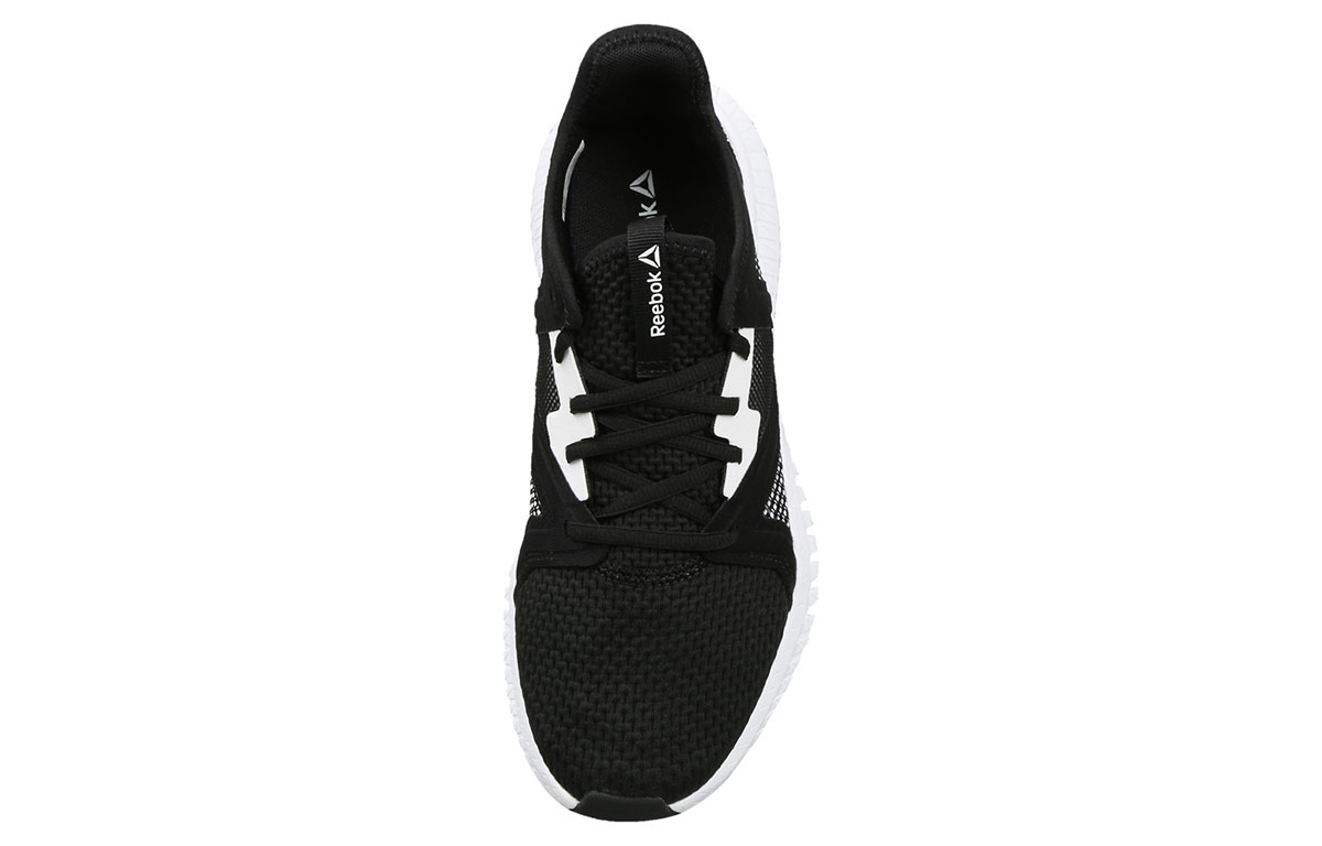 Shop （女性）Reebok Flexagon 2.0 Flexweave LM '黑色' DV9577