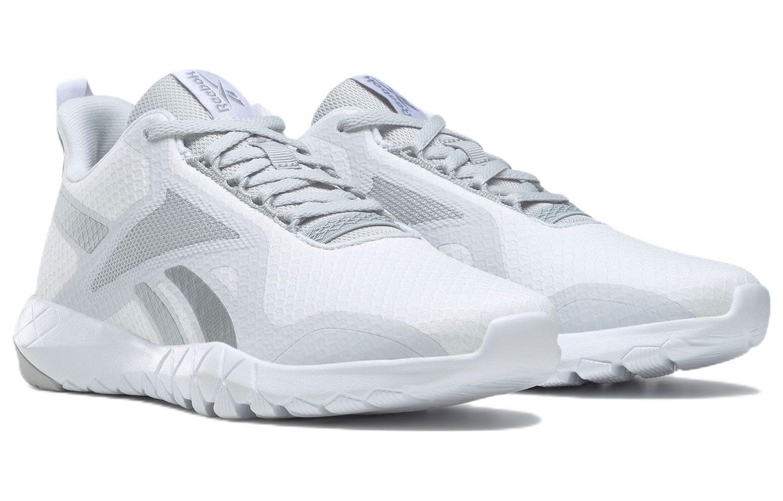 Lookbook (W) Reebok Flexagon Force 3 Wide ''Bianco Argento Metallizzato'' GY4378