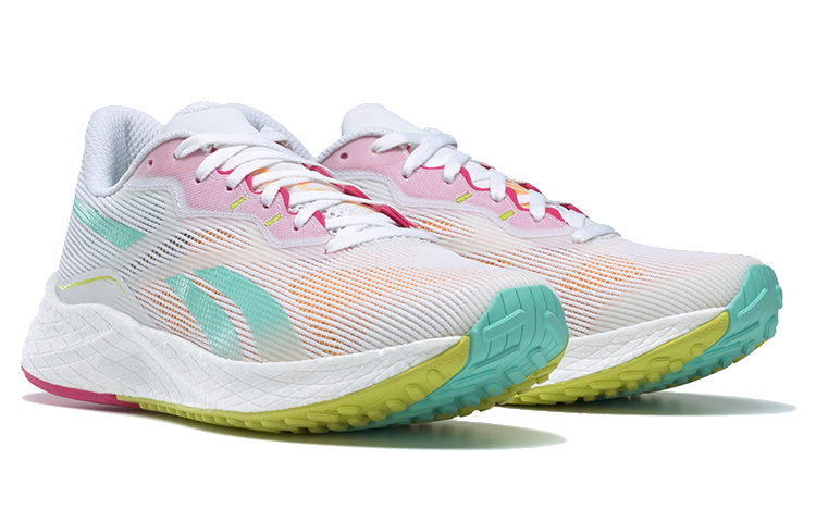 Lookbook (W) Reebok Floatride Energy 3 ''Wit Pixel Mint'' G55007