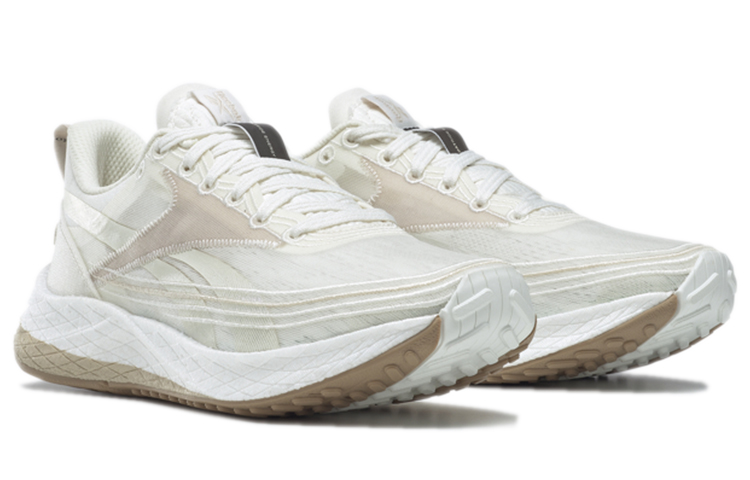 Lookbook (W) Reebok Floatride Energy 4 ''Chalk Stucco Gum'' Herren Laufschuhe GX3016