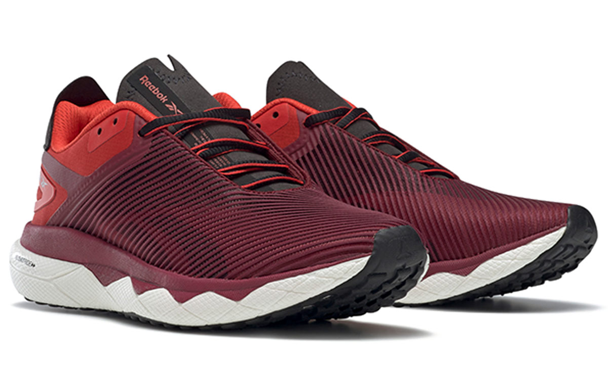 Lookbook (W) Reebok Floatride Run Panthea 'Merah Instinct' FU8082