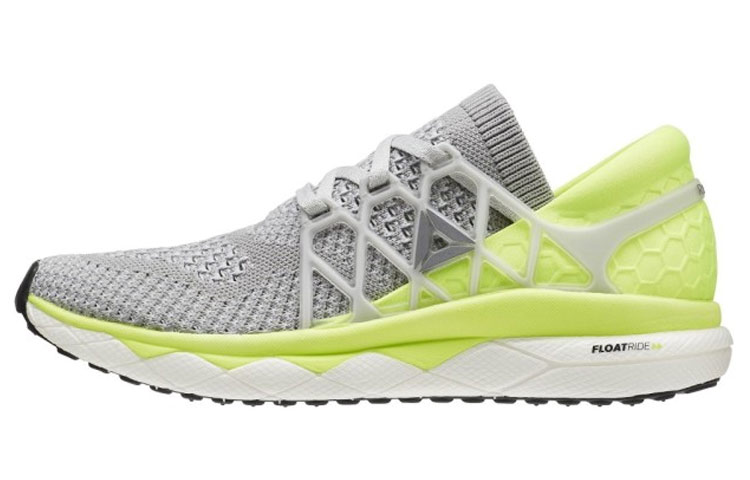 (W)  Reebok Floatride Run Ultraknit
