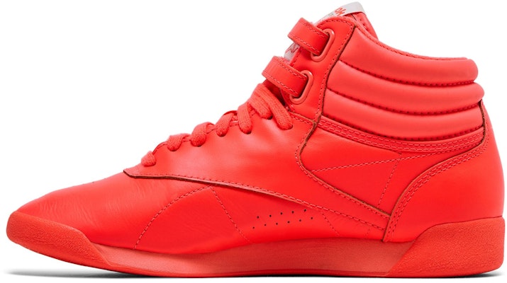 (女款) Reebok Freestyle Hi '橘色閃光' GW7171 Lookbook (女款) Reebok Freestyle Hi '橘色閃光' GW7171