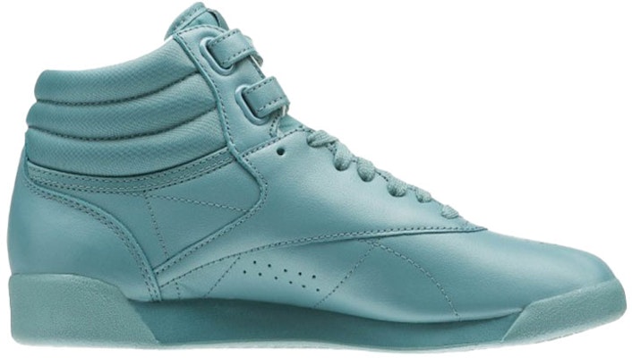 (W) Reebok Freestyle Hi CB Wanita Sneakers BS7860 Order (W) Reebok Freestyle Hi CB Wanita Sneakers BS7860