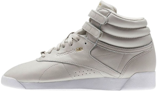 (W) Reebok Freestyle Hi Muted 'Sandstone' Wanita - Abu Batu Pasir CN1496 Buy (W) Reebok Freestyle Hi Muted 'Sandstone' Wanita - Abu Batu Pasir CN1496