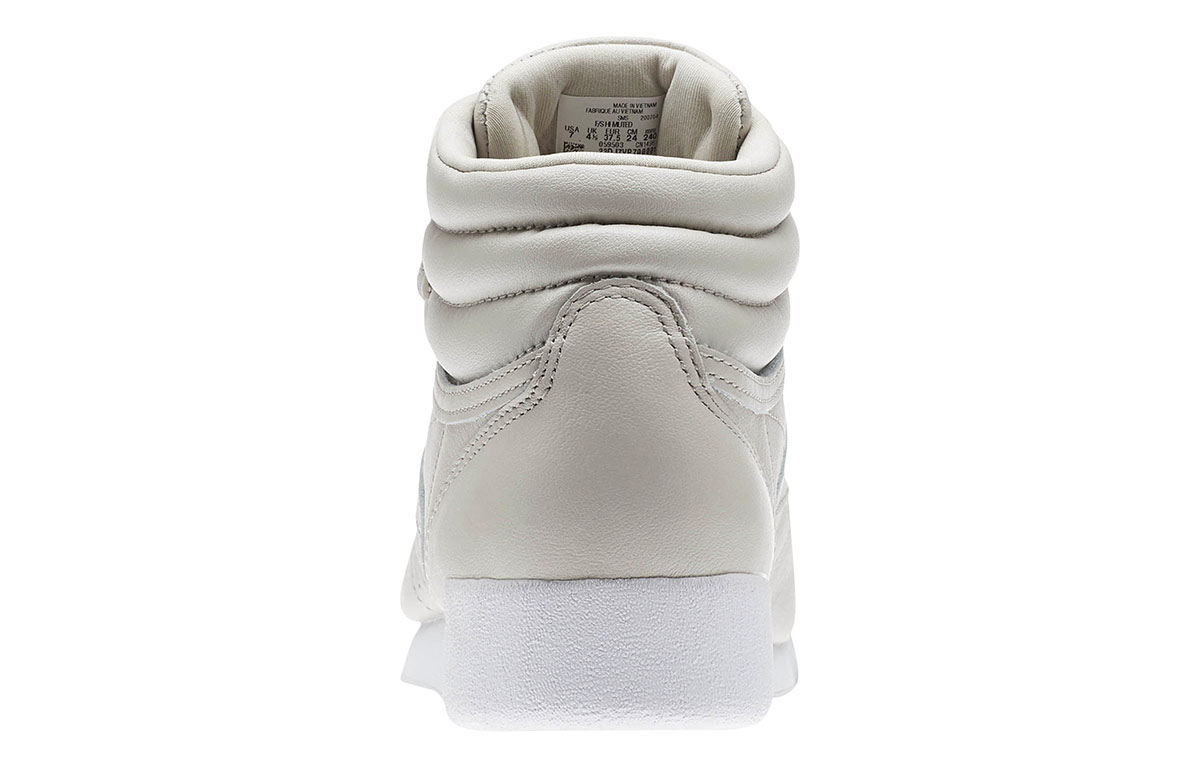 Shop (W) Reebok Freestyle Hi Atténué ''Sandstone'' CN1496