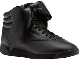 (W) 锐步自由高帮缎面蝴蝶结运动鞋 CM8904 Shop (W) 锐步自由高帮缎面蝴蝶结运动鞋 CM8904