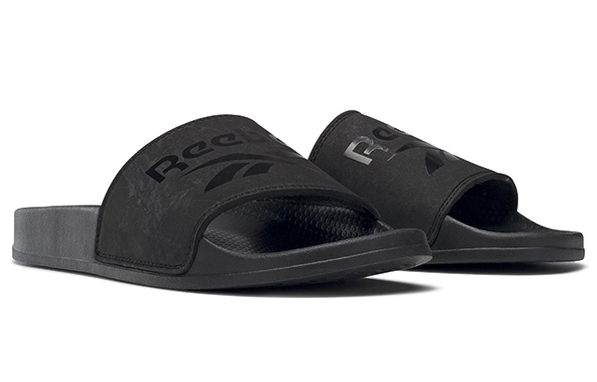 Lookbook (W) Reebok Fulgere Slide ''Zwart'' CN6466