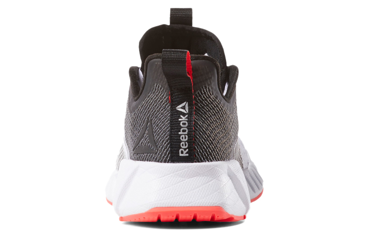 Shop (W) 锐步 Fusium Run 2.0 '白色' 运动鞋 CN6392
