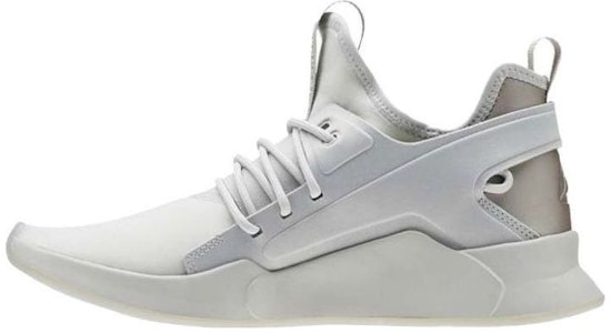 (W) リーボック グレイス 2.0 「ムーンダスト」 CN5055 Buy (W) リーボック グレイス 2.0 「ムーンダスト」 CN5055