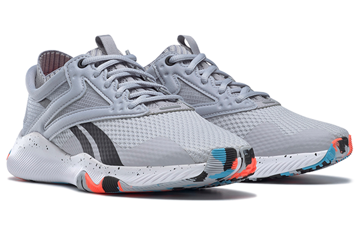 Lookbook (W) Reebok HIIT TR 'Kelabu Sejuk' G55473