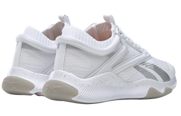 Shop （女性）Reebok HIIT TR “白銀金屬” FU6652