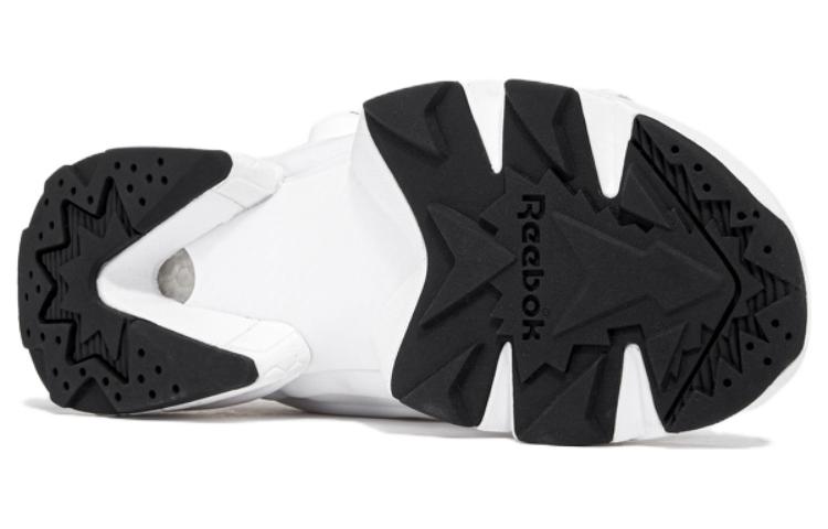 Shop (女性) Reebok Instapump Fury 鞋帶涼鞋 '白色' H06197