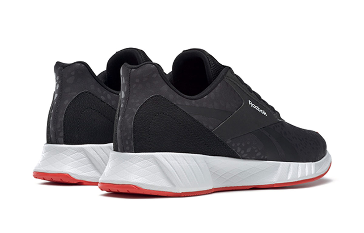 Shop (W) Reebok Lite Plus 2 ''Zwart Caroteen'' FV1630