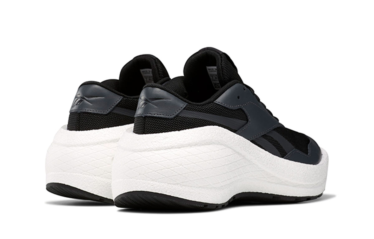 Shop (W) Reebok Metreon ''Nero Grigio Vero'' FW5176