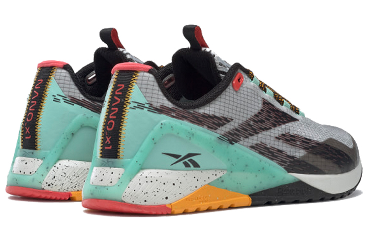 Lookbook (W) Reebok Nano X1 Adventure ''Grigio Semi Pixel Menta'' GW2830