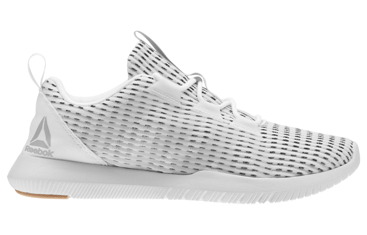 Order （女款）Reebok Reago Pulse「瓷白色」CN5182